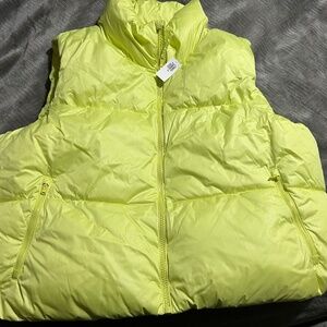 Old Navy Puffer Vest